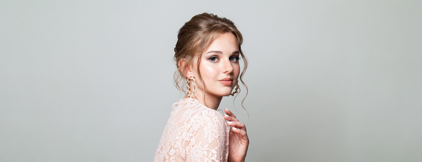 Jak na plesový účes