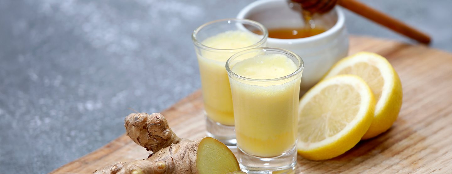 Recept na zázvorový shot: Imunitní booster, který si připravíte sami