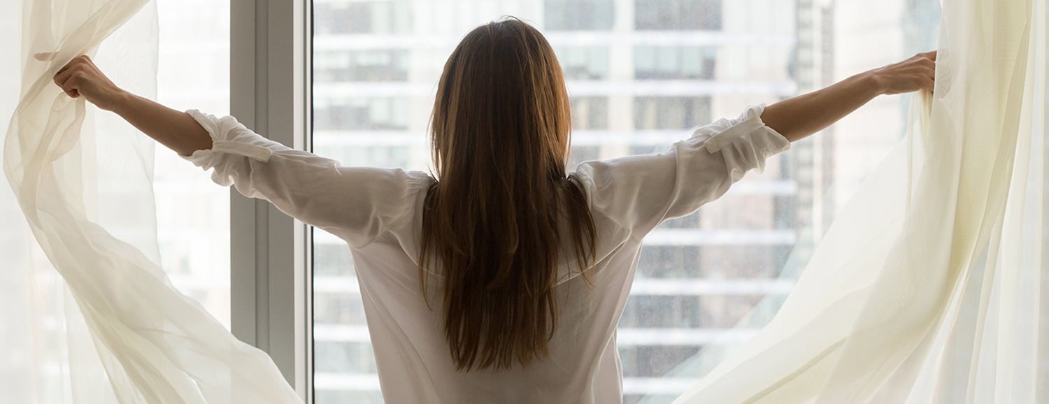 Jarní úklid: 3 důvody, proč prospívá naší duši