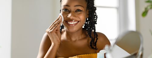 Jak na správné odlíčení a čištění pleti?