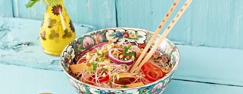 Recept na asijský nudlový salát 