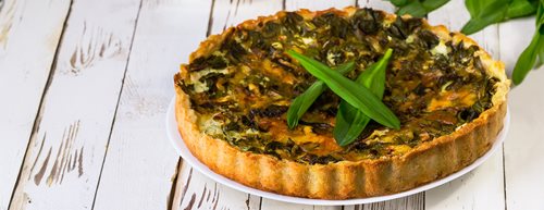 Recept na bezlepkový quiche z medvědího česneku